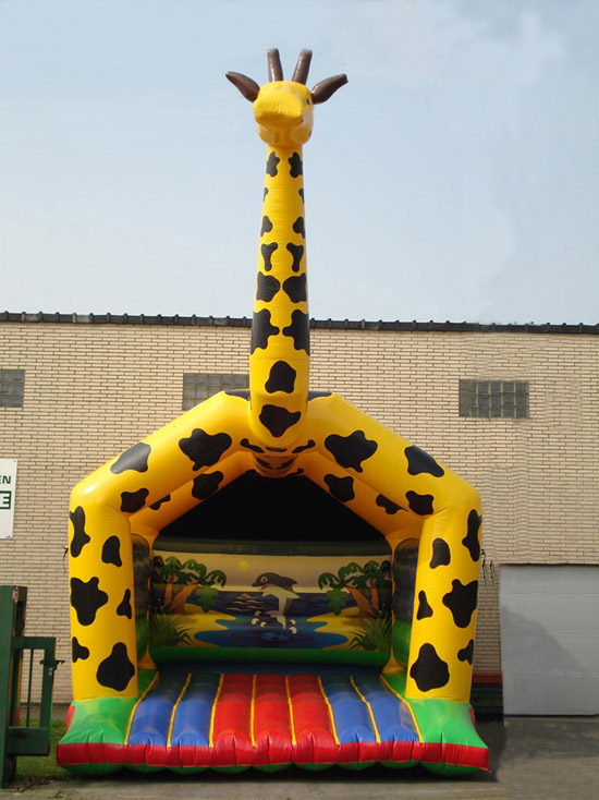 springkasteel giraf